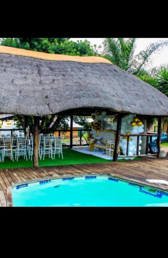 Lasev Resort Pretoria-Noord エクステリア 写真